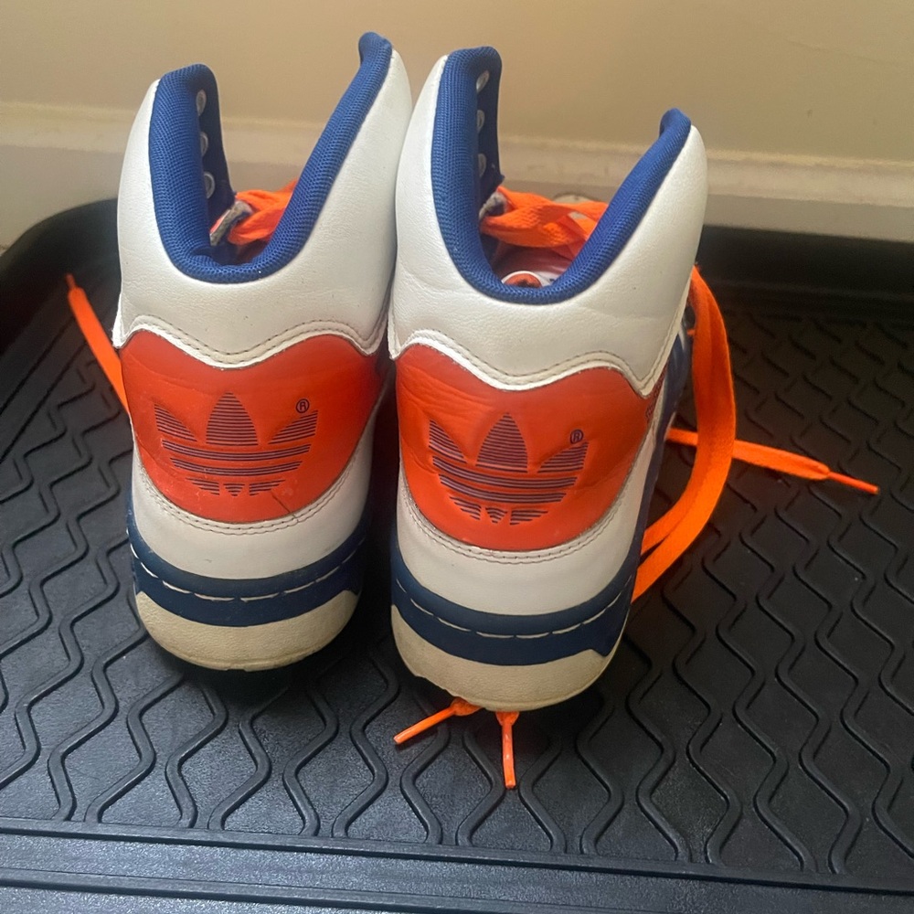 Adidas Attitude Hi Retro
Sneakers - White/Blue/Orange
(Men's 8.5) - Picture 2 of 8